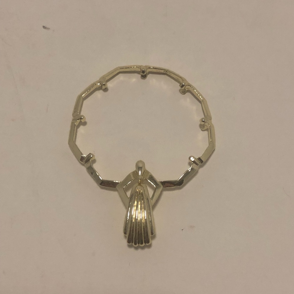 Elegant Gold Women's Brooch